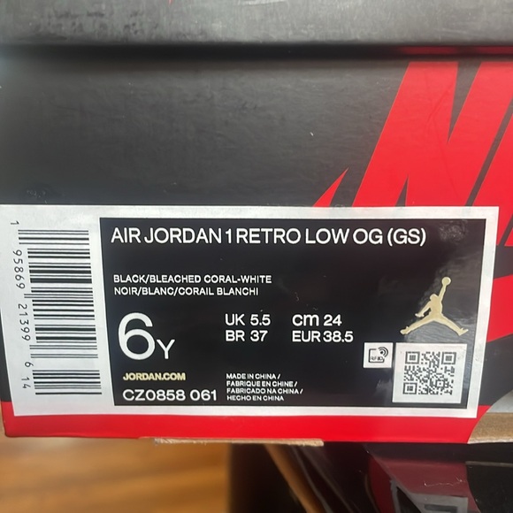 Nike Air Jordan Retro Low ~ Boys size 6 - Picture 12 of 12